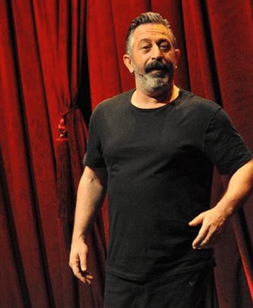 Cem-Yilmaz8217a-Calinti-Saka-Iddiasi-Eddie-Murphy-Raw-Detayi-featured