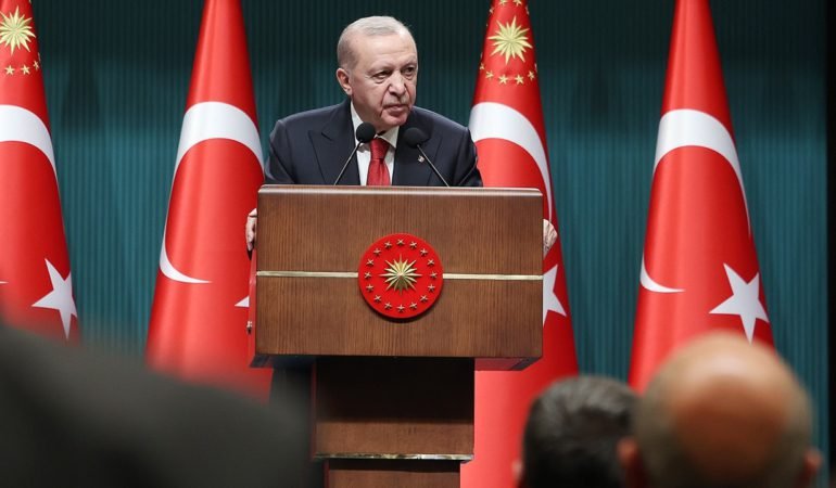 Erdoğan: Türkiye Ekonomisi Savaşa Karşı Dirençli 1 Erdogan-Turkiye-Ekonomisi-Savasa-Karsi-Direncli-featured