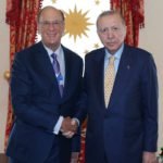 Erdogan-ve-BlackRock-CEOsu-Fink-Istanbulda-Bir-Araya-Geldi-featured