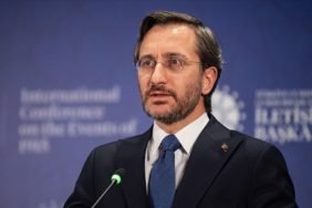 Fahrettin-Altun-Vatikan-Buyukelcisi-Olarak-Gorevlendirildi-featured