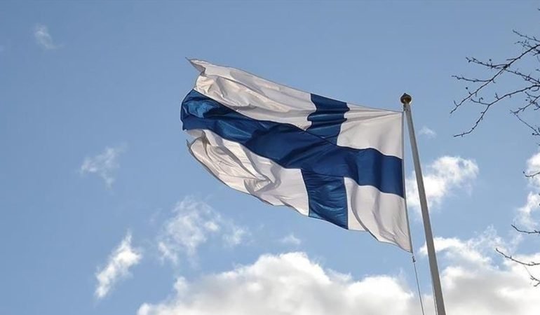 Finlandiya8217da-IHA-Panigi-Iki-Hava-Araci-Sinir-Ihlaliyle-Dustu-featured