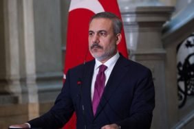 Hakan-Fidan8217dan-Kritik-Telefon-Trafigi-Savasin-Sonu-Gorusuldu-featured