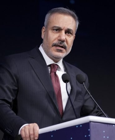 Hakan-Fidan8217dan-Kritik-Uyari-Daha-Buyuk-Bir-Savasa-Dogru-Gidiyoruz-featured