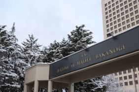 Hazinenin-Uc-Aylik-Borclanma-Stratejisi-Belli-Oldu-featured