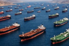 Hurmuzde-Kriz-Derinlesiyor-Akis-86-Dustu-700-Tanker-Bekliyor-featured