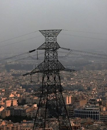 Iran-Enerji-Tesislerine-Saldiri-Tahran-ve-Elbruz-Karanliga-Gomuldu-featured