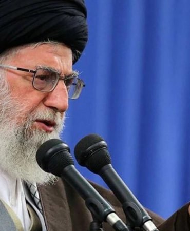 İran'ın En Üst Otoritesi Ali Hamaney Kimdir? 8 Iran8217in-En-Ust-Otoritesi-Ali-Hamaney-Kimdir-featured