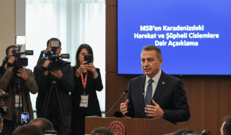 MSBden-Karadenizdeki-Harekat-ve-Supheli-Cisimlere-Dair-Aciklama-gemini