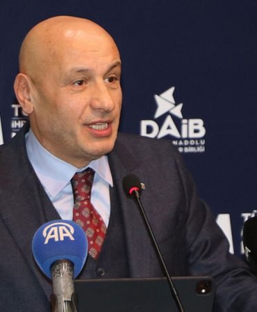 Mustafa-Gultepe-2026-Yili-Ihracat-Hedefimiz-282-Milyar-Dolar-featured