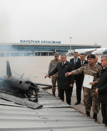 Nahçıvan Havalimanı'na İHA düştü: Bakü'den sert nota 4 Nahcivan-Havalimanina-IHA-dustu-Bakuden-sert-nota-gemini