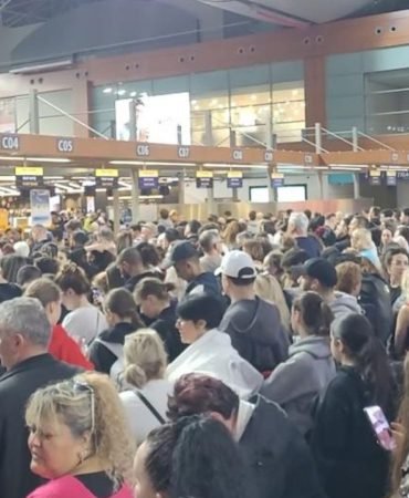 Sabiha-Gokcen8217de-Hava-Muhalefeti-127-Ucus-Iptal-Edildi-featured