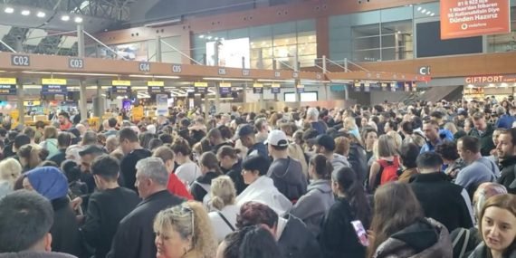 Sabiha Gökçen’de Hava Muhalefeti: 127 Uçuş İptal Edildi