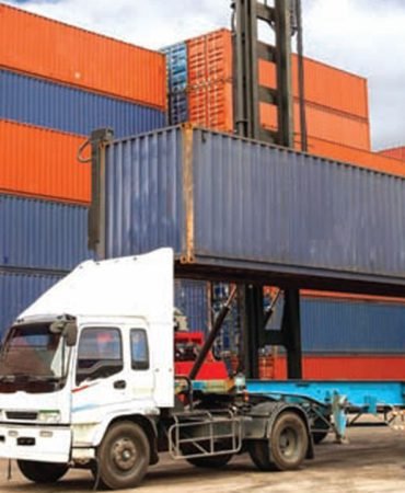 Senocak-Finansman-Baskisi-ve-Siparis-Daralmasi-Sanayiciyi-Zorluyor-featured