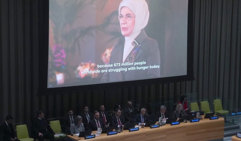 Sifir-Atik-Hareketi-BM8217de-COP31-Oncesi-Kuresel-Vitrine-Cikti-featured