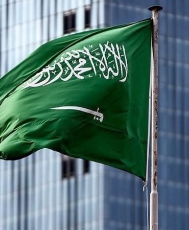 Suudi-Arabistan8217da-Hava-Hareketliligi-10-IHA-ve-8-Fuze-Engellendi-featured