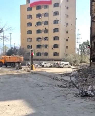Tahran’da ABD-İsrail Saldırılarının Bilançosu Ağırlaşıyor 9 Tahranda-ABD-Israil-Saldirilarinin-Bilancosu-Agirlasiyor-featured