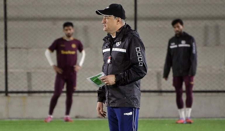 Tecrubeli-Teknik-Direktor-Engin-Firat-55-Yasinda-Vefat-Etti-featured