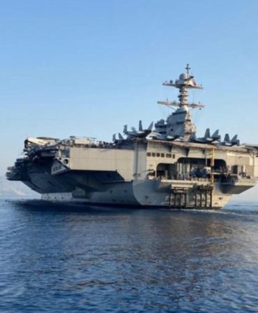 USS Gerald R. Ford Uçak Gemisinde Yangın: 2 Asker Yaralandı 9 USS-Gerald-R.-Ford-Ucak-Gemisinde-Yangin-2-Asker-Yaralandi-featured