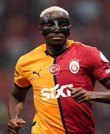 Yıldız Golcü Victor Osimhen Başarıyla Ameliyat Edildi 10 Yildiz-Golcu-Victor-Osimhen-Basariyla-Ameliyat-Edildi-featured