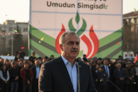 Yilmaz-Nevruz-Yeniden-Dirilis-ve-Umudun-Simgesidir-gemini