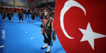 23-Nisan-Milli-Bayrami-Resmi-Tatil-Statusu-ve-Detaylari-featured