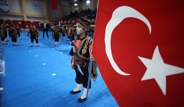 23-Nisan-Milli-Bayrami-Resmi-Tatil-Statusu-ve-Detaylari-featured