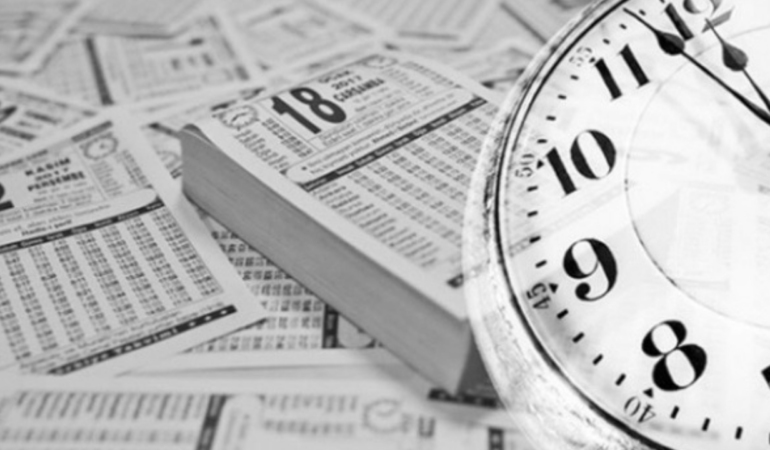 24-Nisan-yarin-okullar-tatil-mi-acik-mi-Cuma-gunu-okul-var-mi-featured