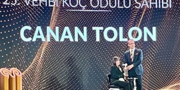 25.-Vehbi-Koc-Odulu039nun-sahibi-Canan-Tolon-oldu-featured