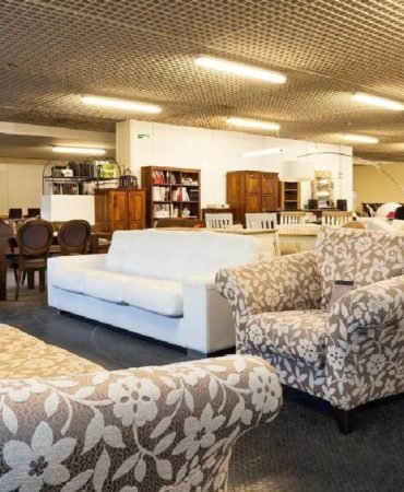 75-Yillik-Mobilya-Devi-Waltman-Furniture-Kapaniyor-featured