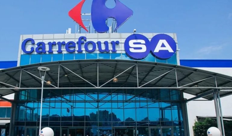 A101-Carrefoursayi-satin-almak-icin-anlasti-featured