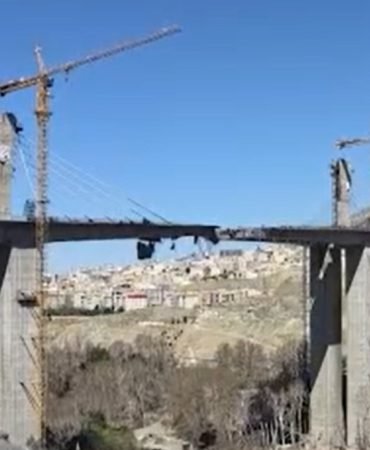 ABD-Iran8217da-Kopruyu-Vurdu-Sivil-Altyapi-Hedef-Alindi-featured