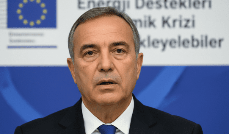 AB'den Kritik Uyarı: Enerji Destekleri Ekonomik Krizi Tetikleyebilir 6 ABden-Kritik-Uyari-Enerji-Destekleri-Ekonomik-Krizi-Tetikleyebilir-gemini