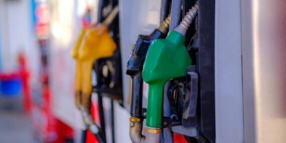 AKARYAKIT FİYATLARI 18 NİSAN 2026 CUMARTESİ SON DURUM || Bugün benzine ve motorine (mazota) indirim ya da zam var mı? Motorin ve b