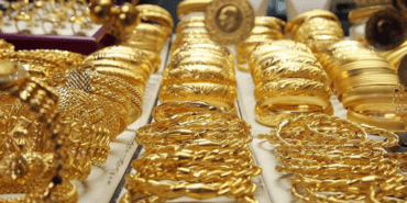 ALTINDA SON DURUM: Gram ve çeyrek altın kaç TL oldu? Altın fiyatları ne kadar? (15 Nisan 2026) 3 ALTINDA-SON-DURUM-Gram-ve-ceyrek-altin-kac-TL-oldu-Altin-fiyatlari-ne-kadar-15-Nisan-2026-featured