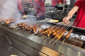 Adana-Portakal-Cicegi-Karnavali-ile-Esnafin-Yuzu-Guldu-featured
