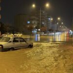 Adiyamanda-yagis-hayati-felc-etti-Araclar-mahsur-kaldi-featured