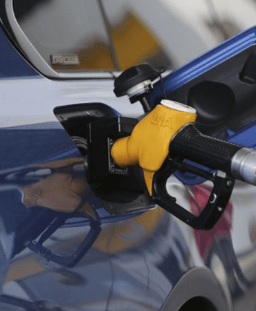 Akaryakit-Fiyatlari-Motorine-Indirim-Benzine-Zam-Beklentisi-featured