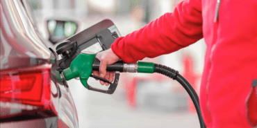 Akaryakit-fiyatlarinda-son-durum-Benzin-motorin-ve-LPG039ye-zam-indirim-var-mi-17-Nisan-2026-featured