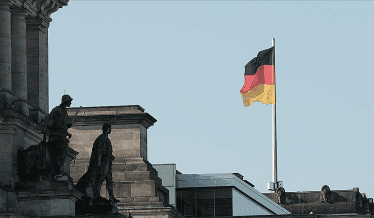 Almanya039da-carpici-tablo-Gunde-ortalama-580-siddet-sucu-isleniyor-featured