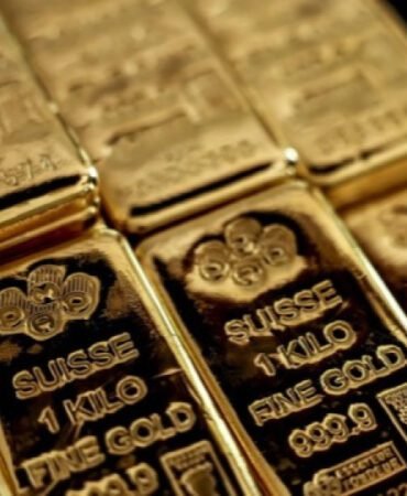 Altin-Dususte-Dolar-ve-Petrol-Fiyatlari-Baskiliyor-featured