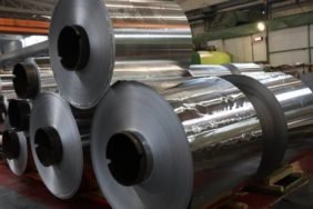 Aluminyum-Piyasasinda-Tedarik-Alarmi-Fiyatlar-2-Yilin-Zirvesinde-featured