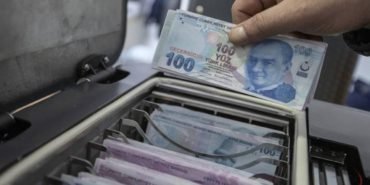 Ankara-Adliyesi8217nde-Yetkili-Gorevli-Zimmetine-Para-Gecirdi-featured