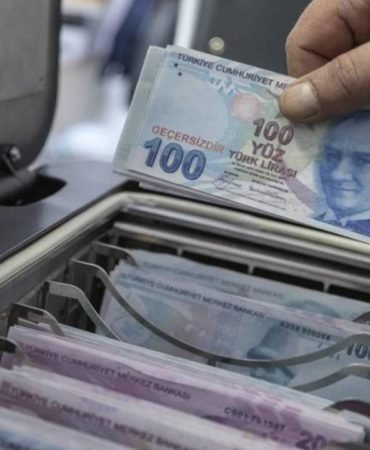 Ankara-Adliyesi8217nde-Yetkili-Gorevli-Zimmetine-Para-Gecirdi-featured