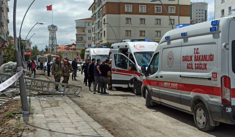 Ankara039da-insaat-iskelesi-coktu-1039i-agir-3-isci-yarali-featured