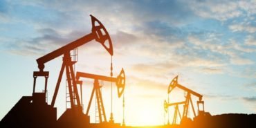 Ateskes-uzadi-ama-kriz-bitmedi-Petrol-yuksek-kaldi-featured