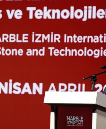 Bakan-Bolat-Dunyada-1973-ve-1979-petrol-krizlerinden-daha-buyuk-bir-enerji-soku-yasaniyor-featured