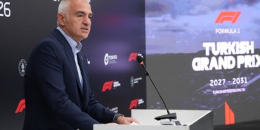 Bakan-Ersoy-F1-nitelikli-turisti-varlikli-ziyaretciyi-getirir-featured