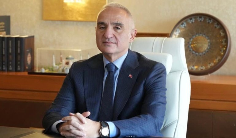 Bakan-Ersoy-Hatayli-cocuklarin-hayalini-gerceklestirdi-featured