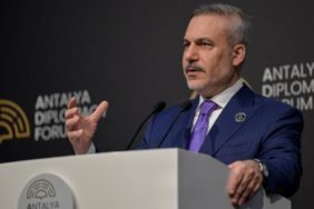 Bakan-Fidan039dan-Antalya-Diplomasi-Forumu039nda-onemli-mesajlar-Cok-ciddi-siyasi-krizler-var-featured