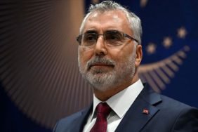 Bakan-Isikhan-4-bin-hemofili-hastasinin-tedavi-giderini-karsiladik-featured